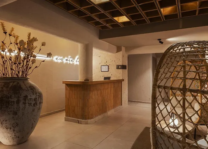 En Vie Boutique - Adults Only מלון 3*