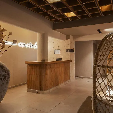 En Vie Boutique - Adults Only Готель 3*