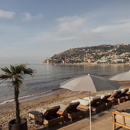 En Vie Boutique - Adults Only Hotelli 3*