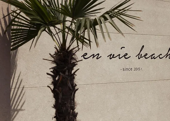 En Vie Boutique - Adults Only Готель 3*