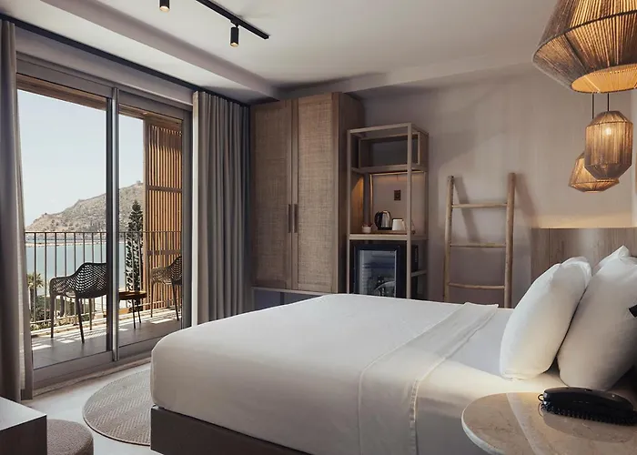 Готель En Vie Boutique - Adults Only